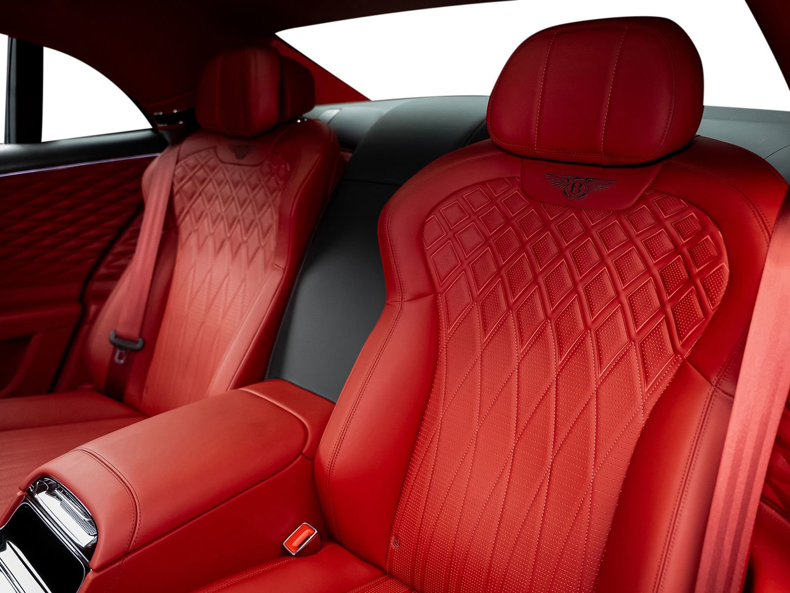 Used 2022 Bentley Flying Spur V8 image 38