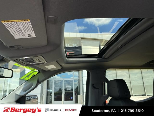 Used 2021 GMC Sierra 1500 Denali w/ Driver Alert Package II AWD/4WD image 22