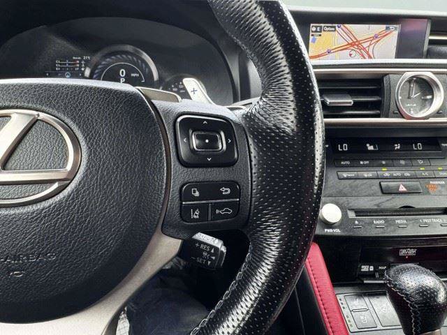 Used 2017 Lexus RC F RWD image 35