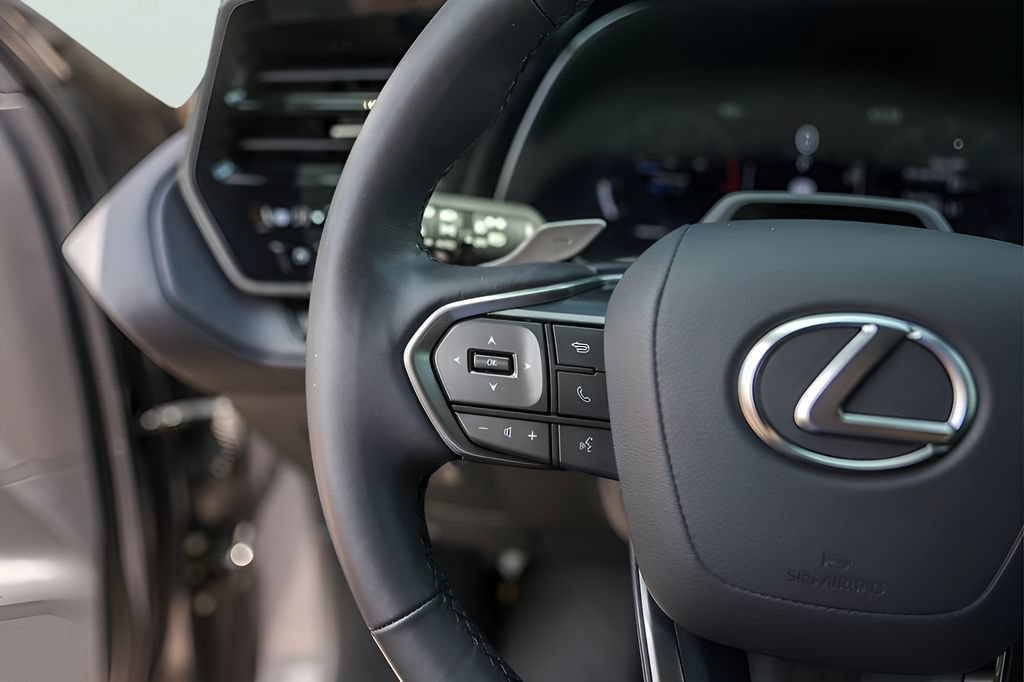 Used 2025 Lexus TX 350 AWD w/ Technology Package image 14