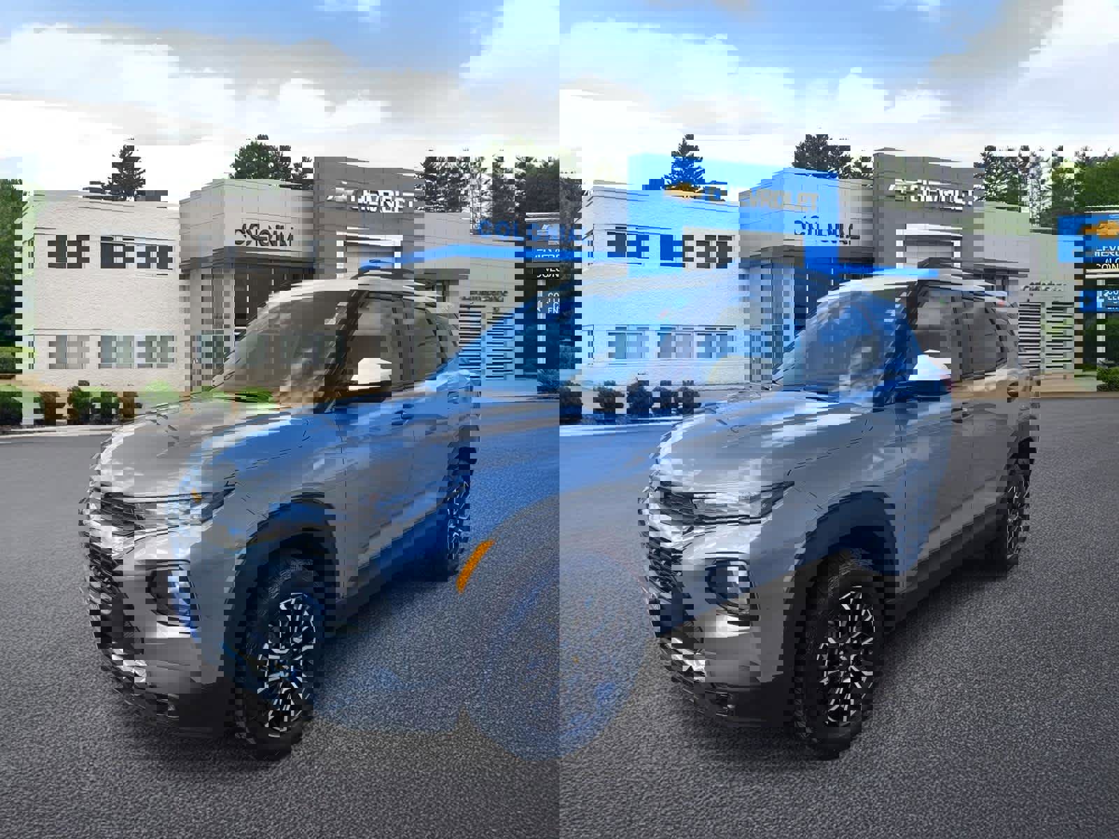 Used 2023 Chevrolet TrailBlazer ACTIV w/ Sun and Liftgate Package