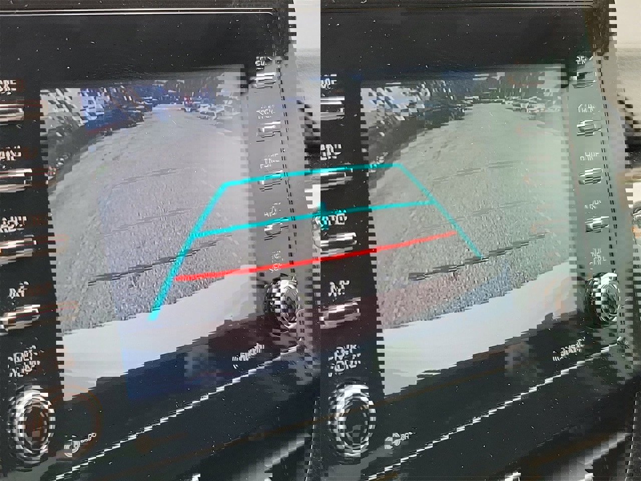 Used 2024 Toyota Camry LE image 25