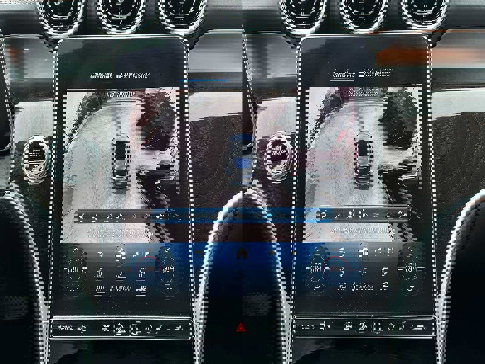 Used 2024 Mercedes-Benz GLC 300 4MATIC image 28