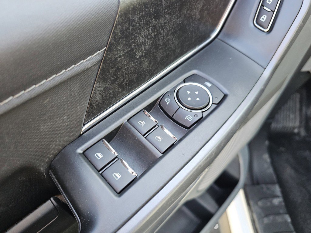 New 2025 Ford F150 Lightning Flash image 28