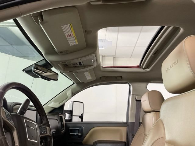 Used 2019 GMC Sierra 2500 Denali w/ Duramax Plus Package AWD/4WD image 26