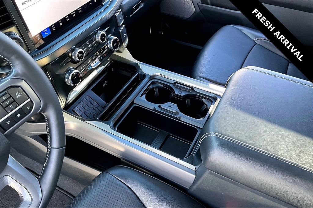 Used 2024 Ford F350 Lariat w/ Lariat Ultimate Package image 19