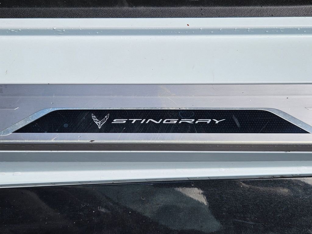 Used 2020 Chevrolet Corvette Stingray Preferred Cpe w/ 2LT Preferred Equipment Group RWD image 31
