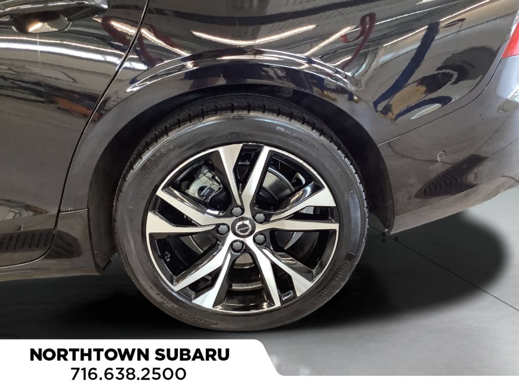 Used 2024 Volvo S60 B5 Plus FWD image 33
