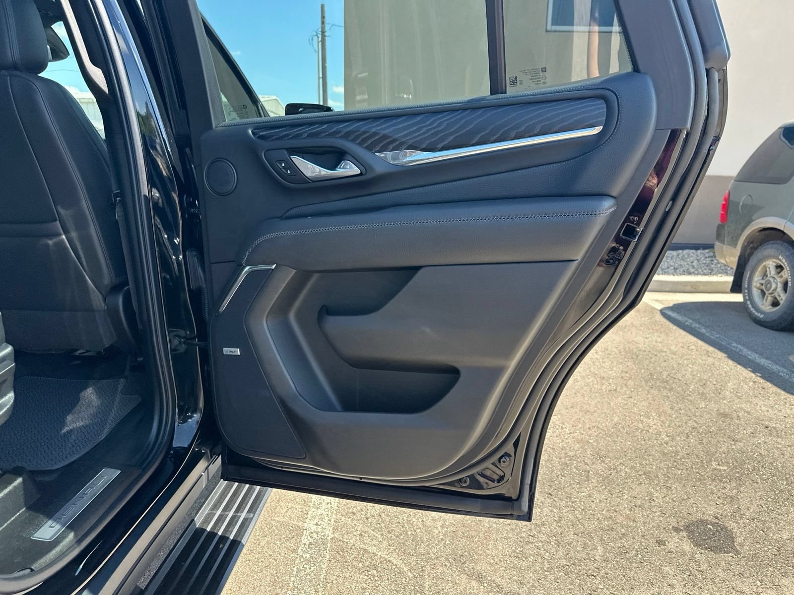 Used 2023 GMC Yukon Denali AWD/4WD image 40