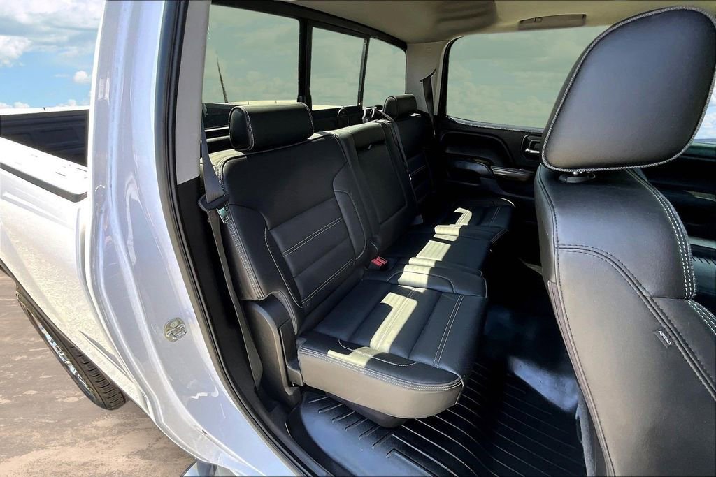 Used 2018 GMC Sierra 2500 Denali w/ Duramax Plus Package image 28