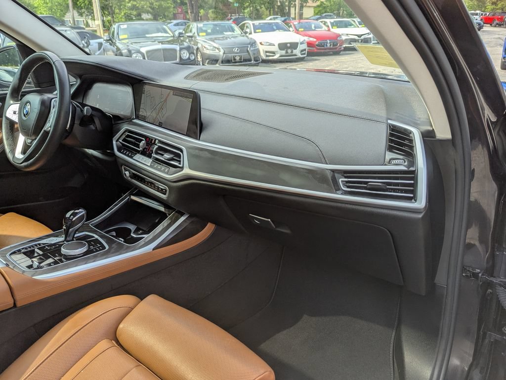 Used 2022 BMW X7 xDrive40i w/ Luxury Seating Package AWD/4WD image 39