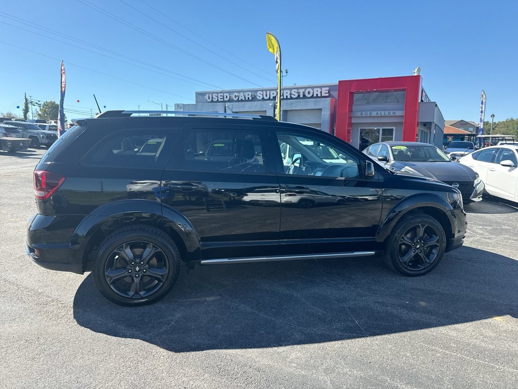 Used 2020 Dodge Journey Crossroad w/ Popular Equipment Group FWD image 6