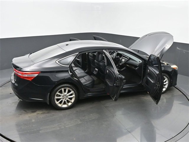 Used 2013 Toyota Avalon XLE Touring image 65