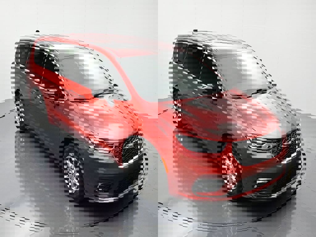 New 2026 Chrysler Pacifica Select image 28