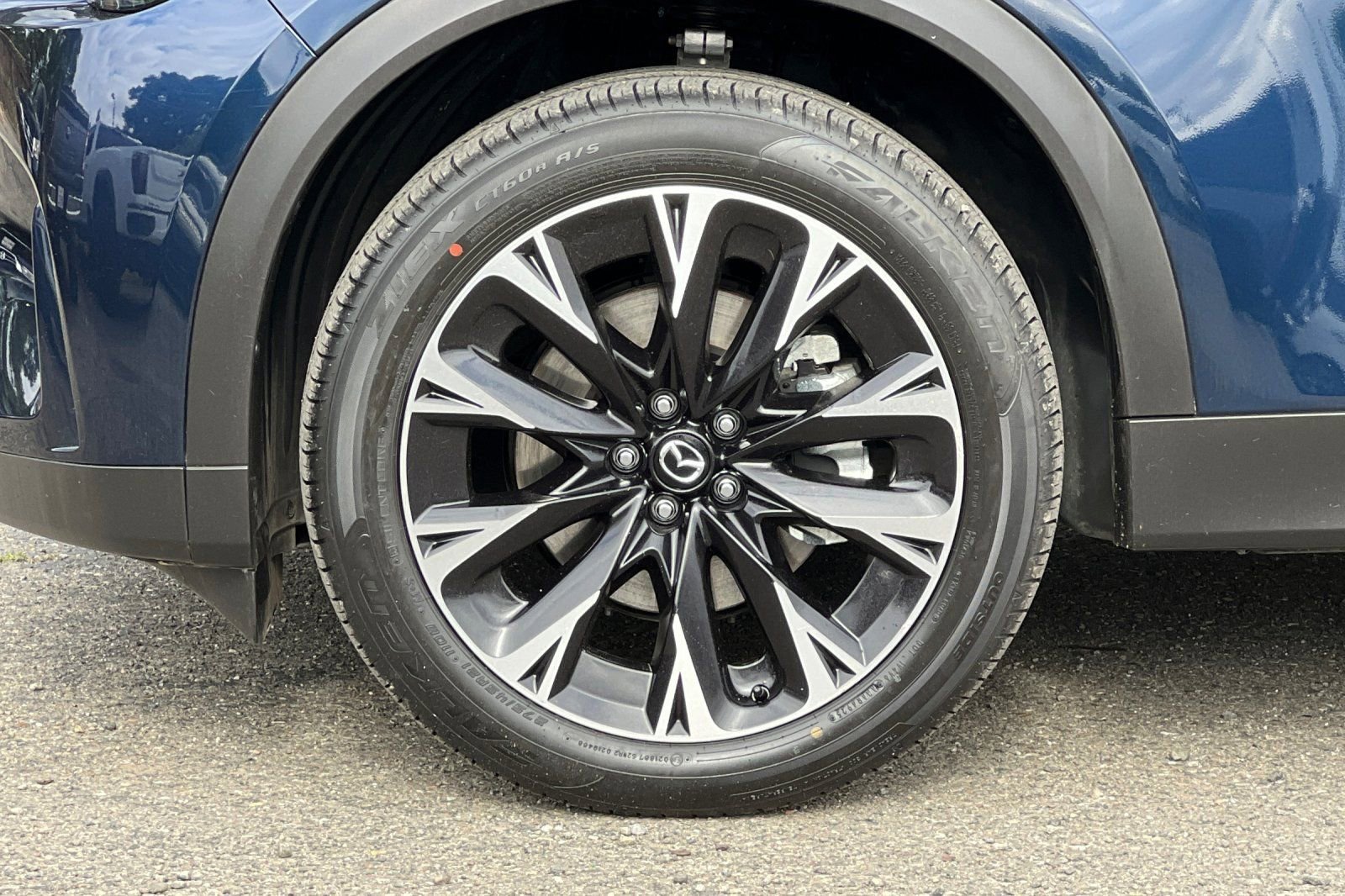 Used 2025 MAZDA CX-90 Plug-In Hybrid w/ Premium Plus AWD/4WD image 27