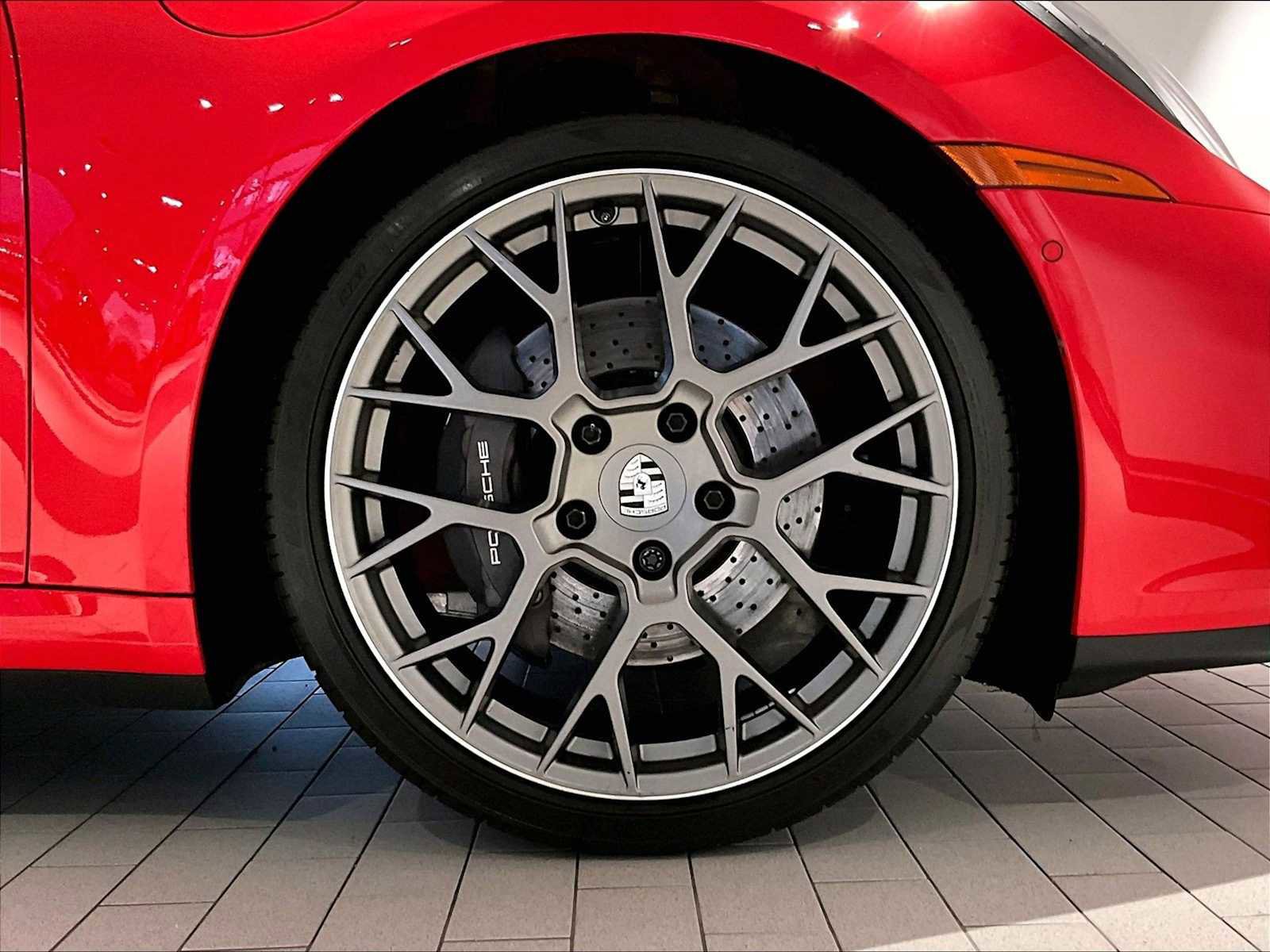 Used 2025 Porsche 911 Carrera T image 14