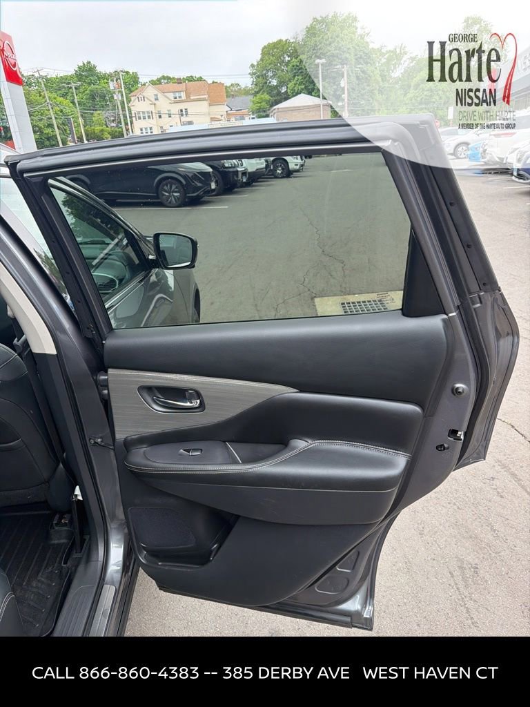 Used 2018 Nissan Murano SL w/ Midnight Edition Package AWD/4WD image 18