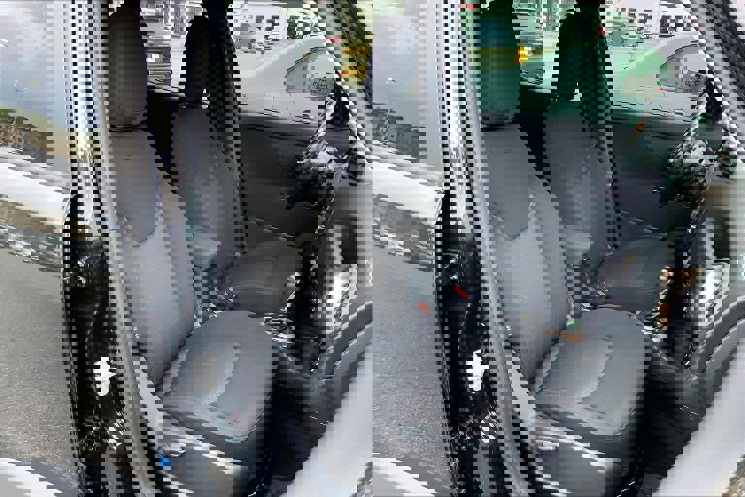 Used 2015 Jeep Renegade Latitude w/ Popular Equipment Group image 9