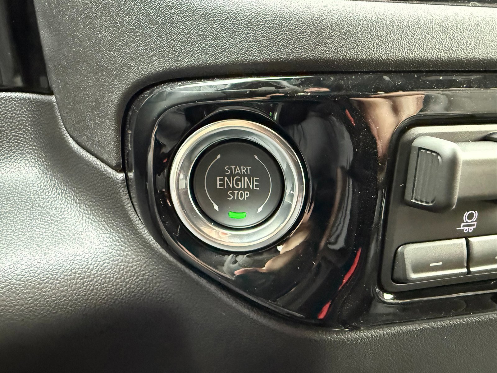 New 2026 Chevrolet Silverado 1500 ZR2 w/ LPO, Dark Essentials Package image 75