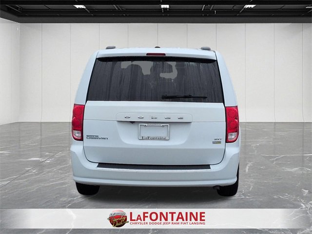Used 2018 Dodge Grand Caravan SXT image 4