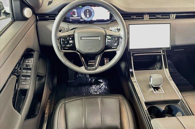 Used 2024 Land Rover Range Rover Evoque Dynamic SE AWD/4WD image 21