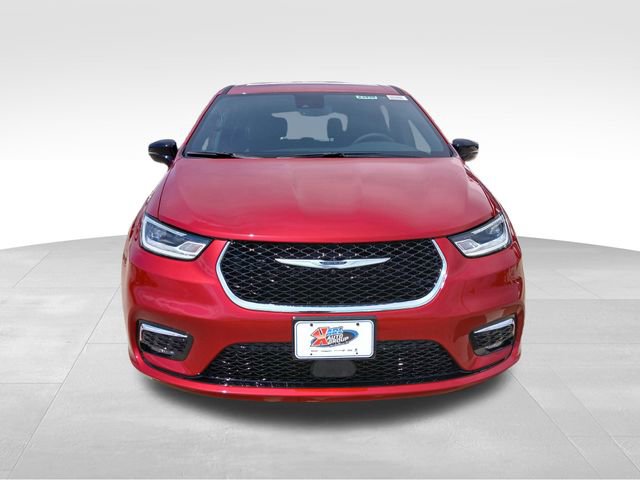 New 2026 Chrysler Pacifica Select AWD/4WD image 7