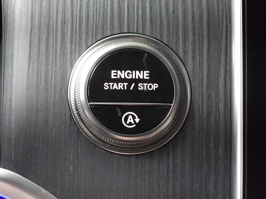Certified 2026 Mercedes-Benz GLC 300 4MATIC image 16