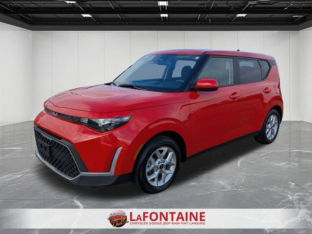 Used 2024 Kia Soul LX w/ Option Group 015 image 1