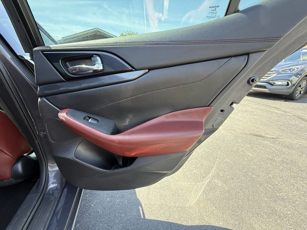 Used 2021 Nissan Maxima Platinum w/ 40th Anniversary Package FWD image 27
