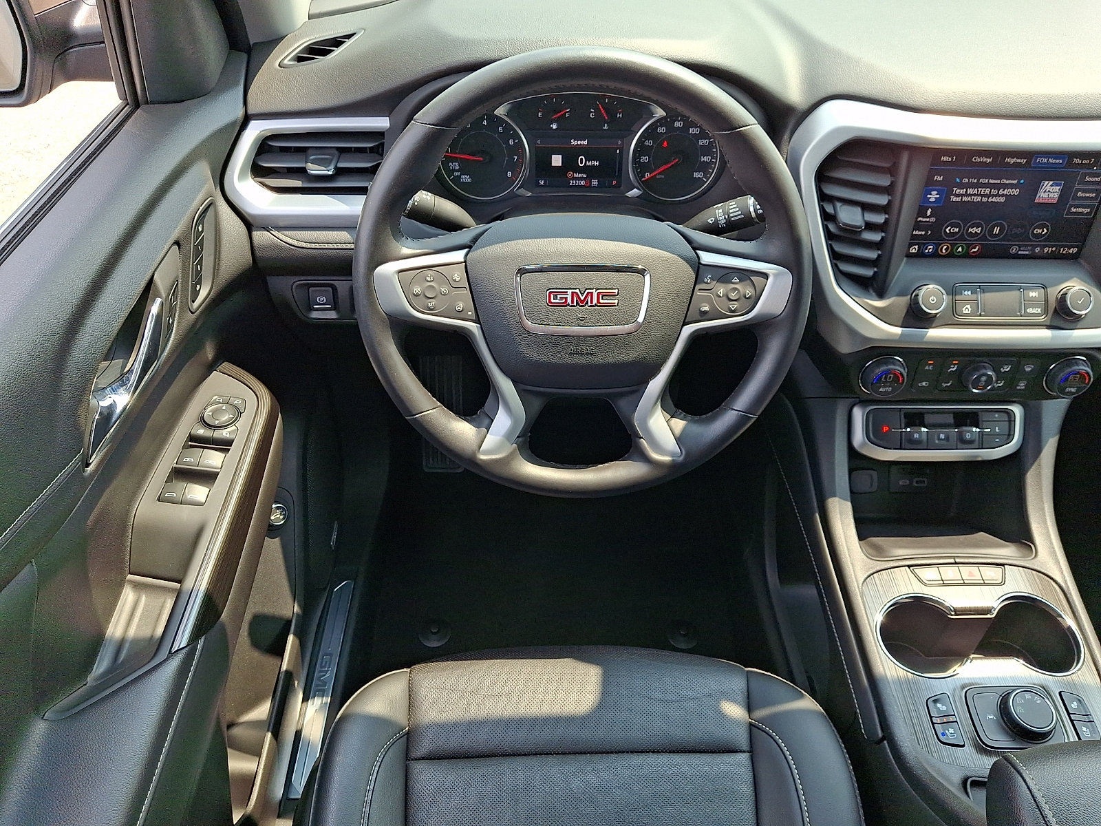 Used 2022 GMC Acadia SLT w/ Preferred Package AWD/4WD image 12