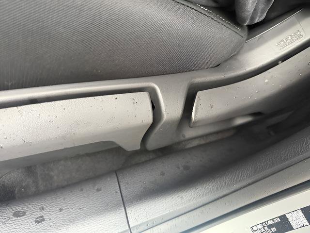 New 2026 Mitsubishi Outlander ES image 11