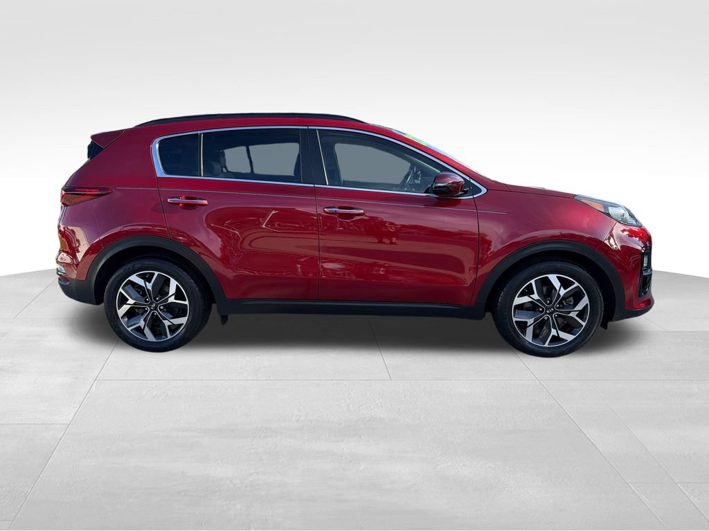 Used 2022 Kia Sportage EX w/ EX Technology Package FWD image 9