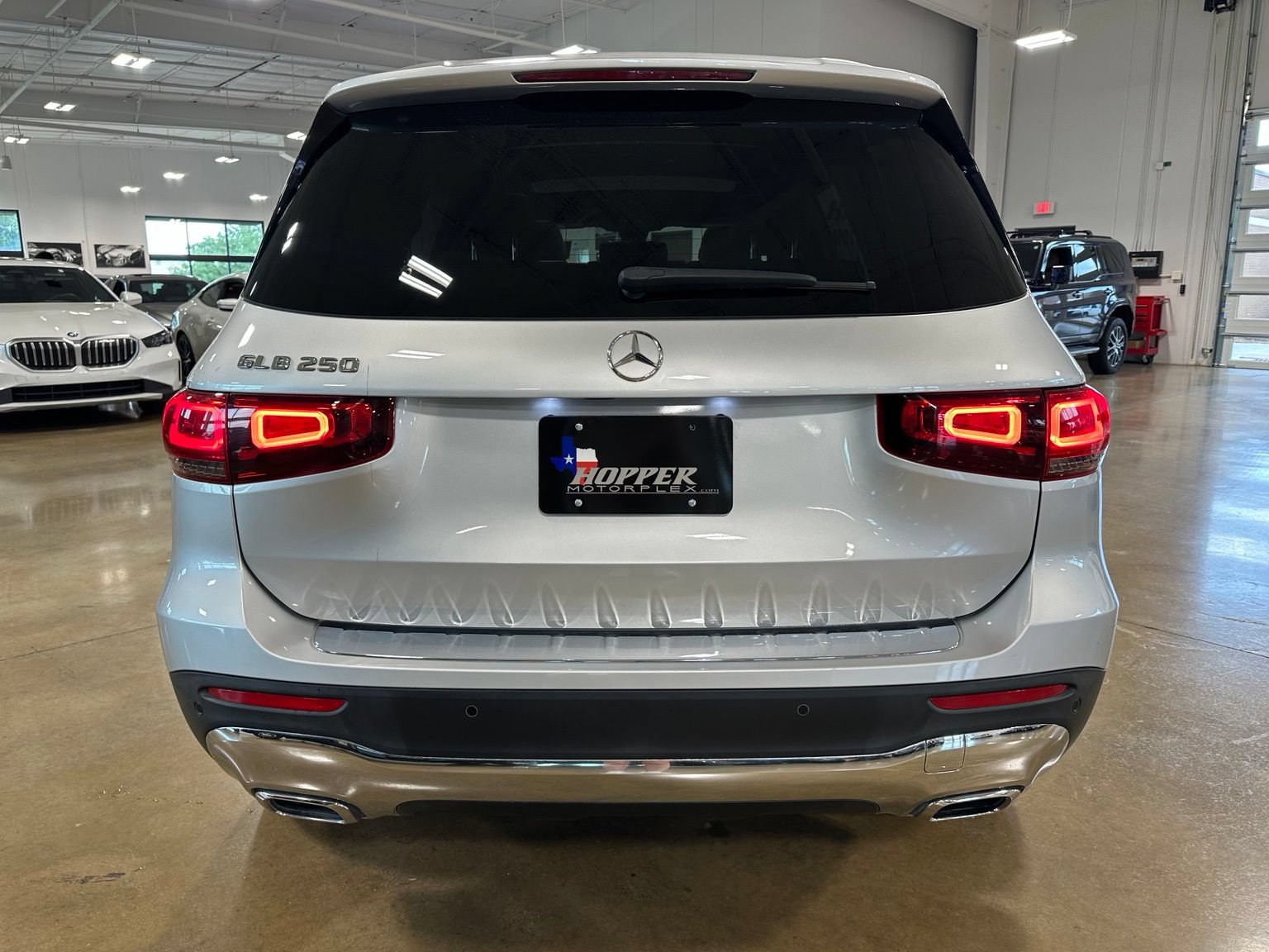Used 2021 Mercedes-Benz GLB 250 image 7