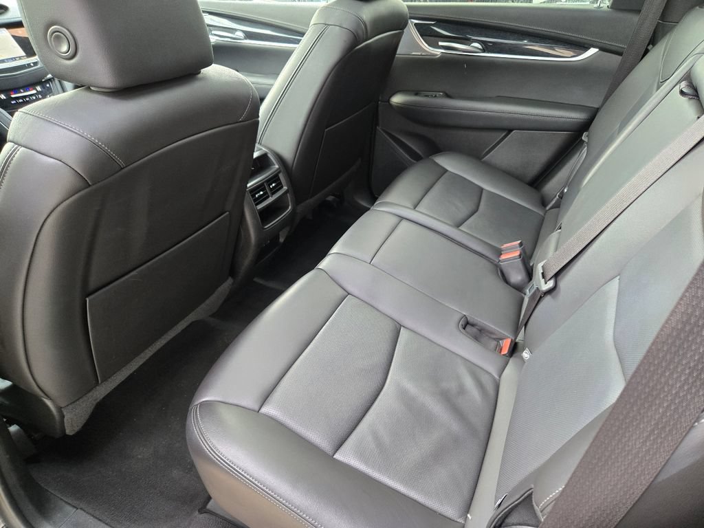 Used 2023 Cadillac XT5 Premium Luxury AWD/4WD image 37
