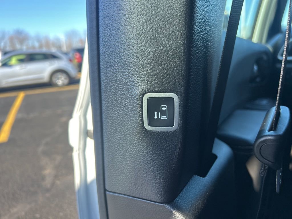 New 2026 Chrysler Voyager LX FWD image 16