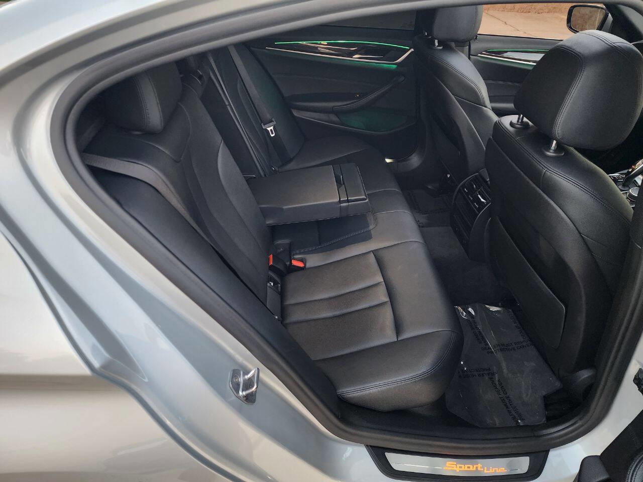 Used 2018 BMW 530i image 29