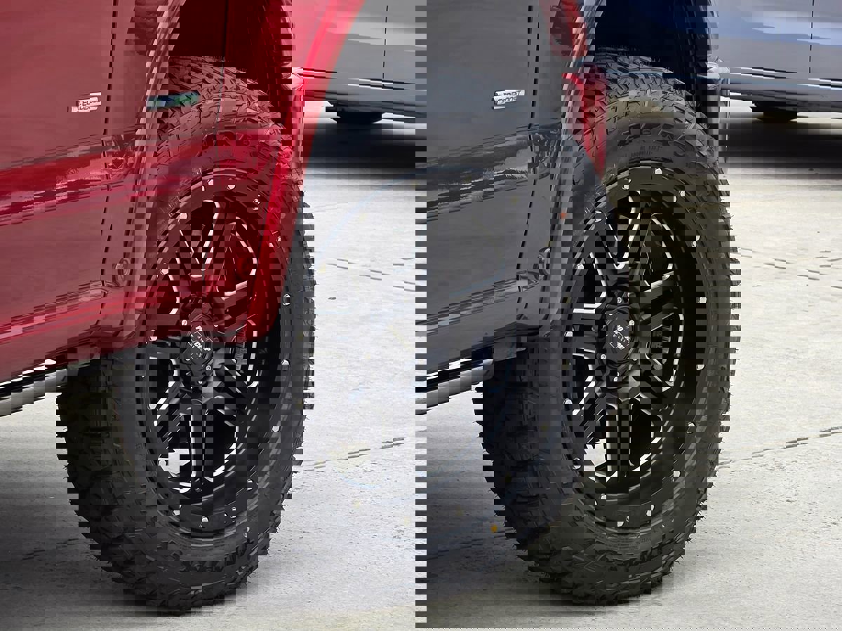 Used 2015 Ford F150 Platinum w/ Equipment Group 701A Luxury image 14