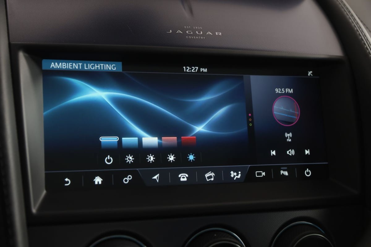 Used 2021 Jaguar F-TYPE Coupe RWD image 45