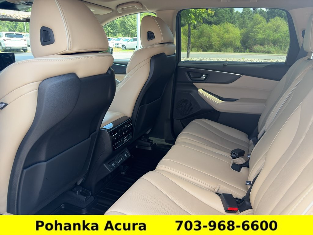 Certified 2024 Acura MDX w/ Advance Package AWD/4WD image 23