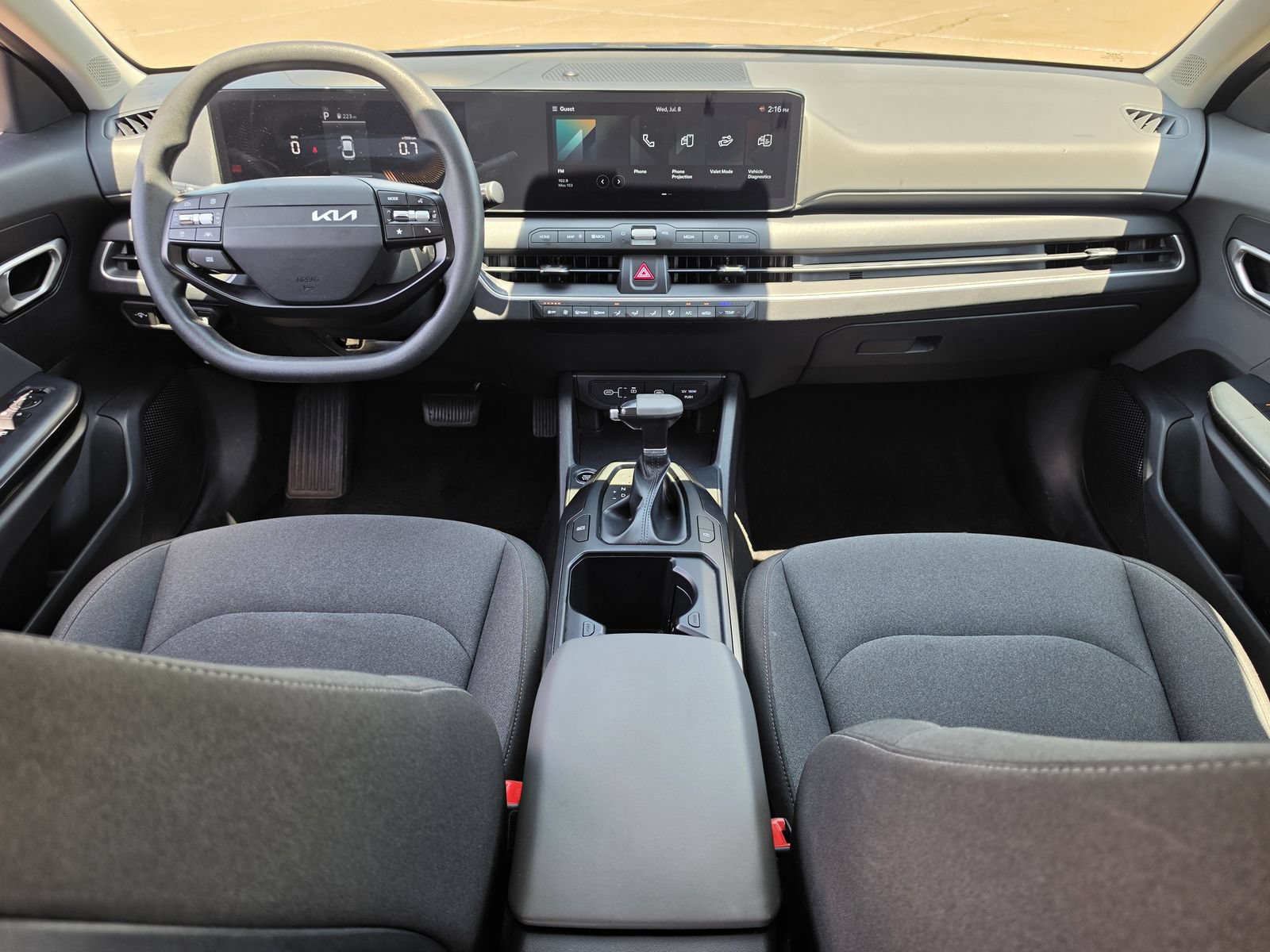 Used 2025 Kia K4 FWD image 8