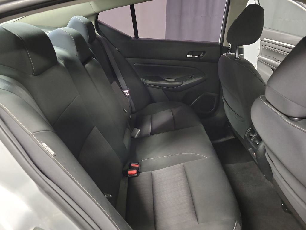 Used 2019 Nissan Altima 2.5 SV image 21