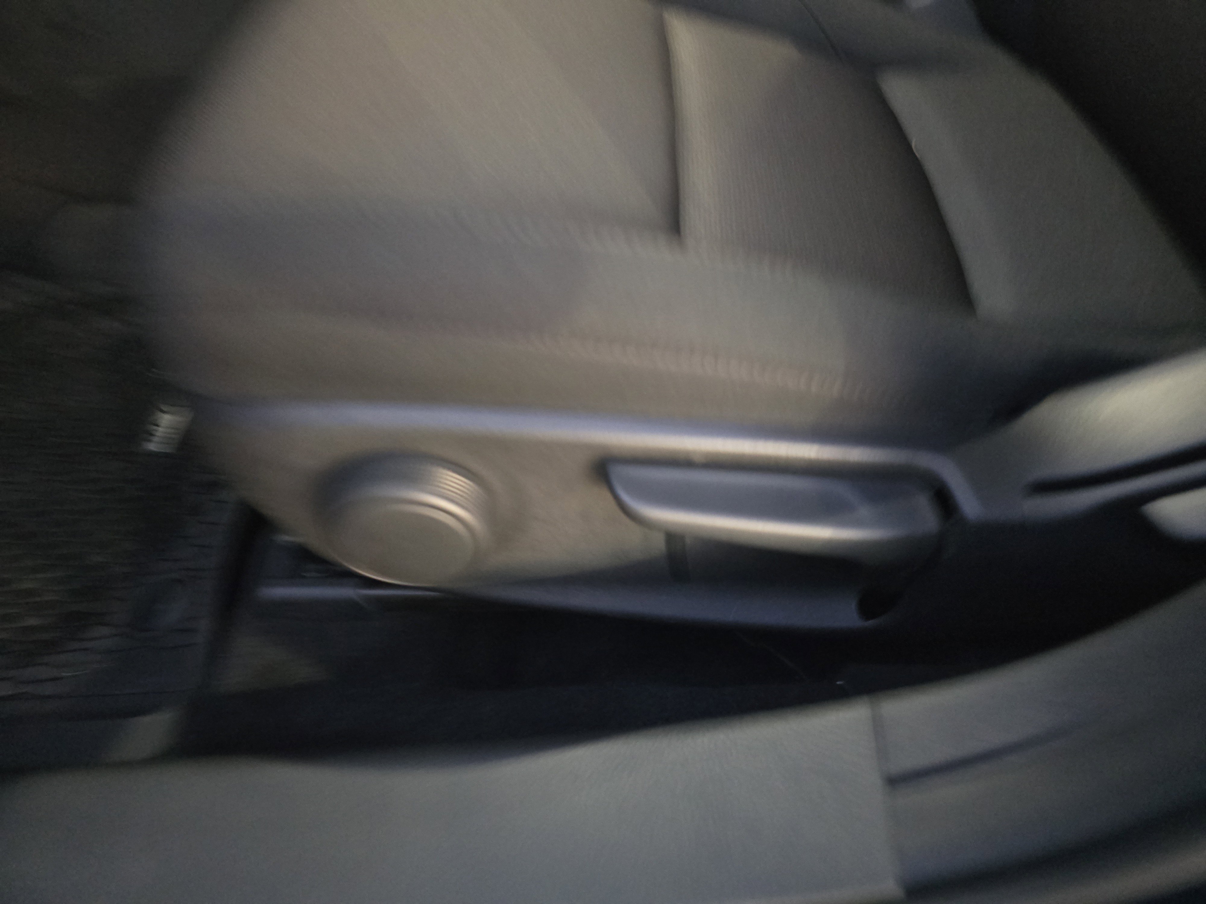 Used 2025 MAZDA MAZDA3 s image 6