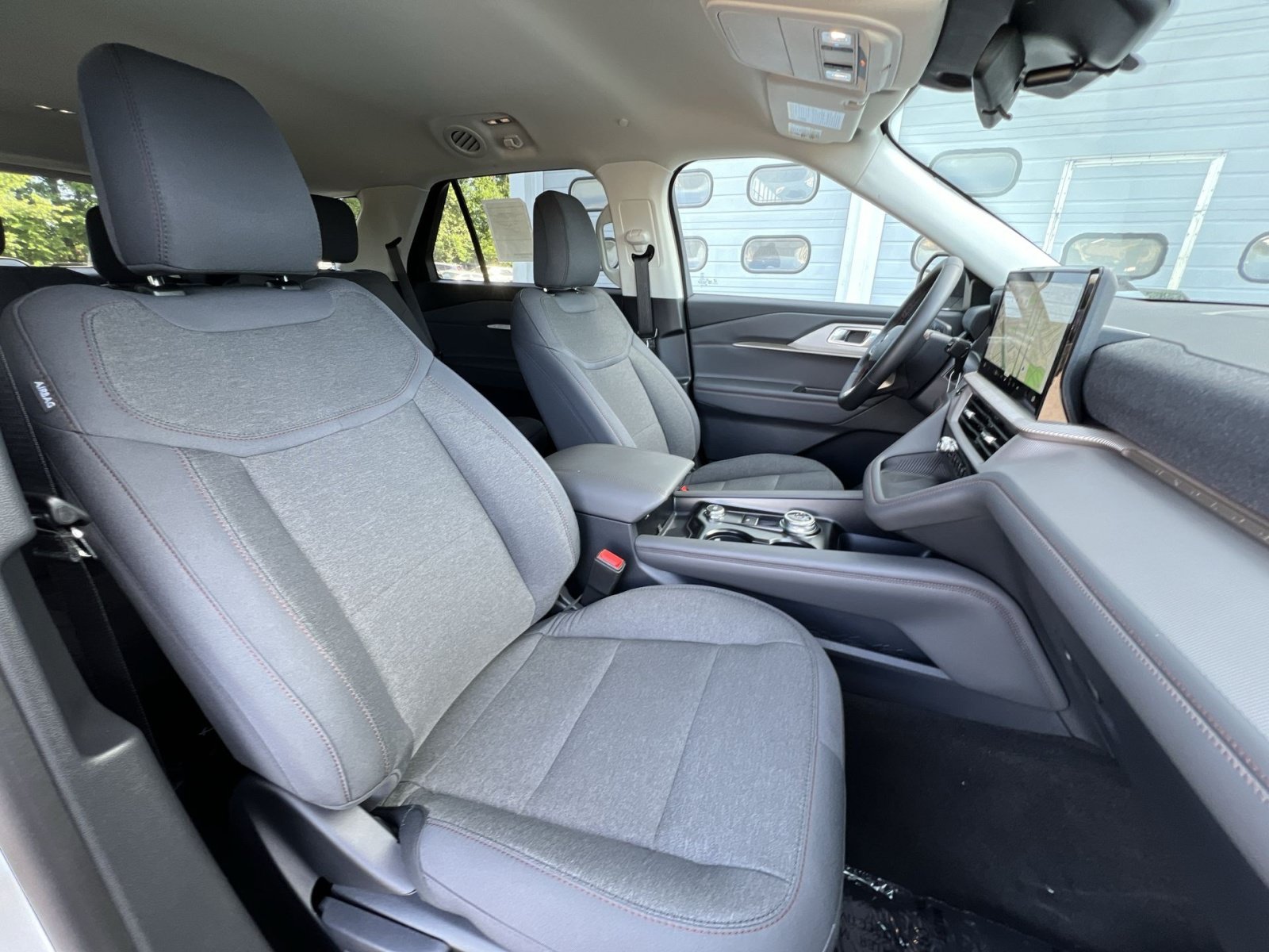 New 2026 Ford Explorer Active AWD/4WD image 27