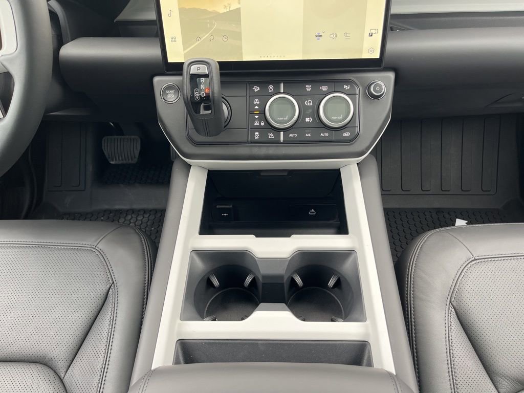 New 2026 Land Rover Defender 110 S AWD/4WD image 23