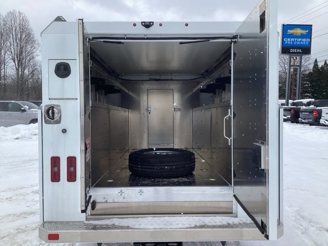 New 2026 Chevrolet Express 3500 w/ Power Convenience Package image 10