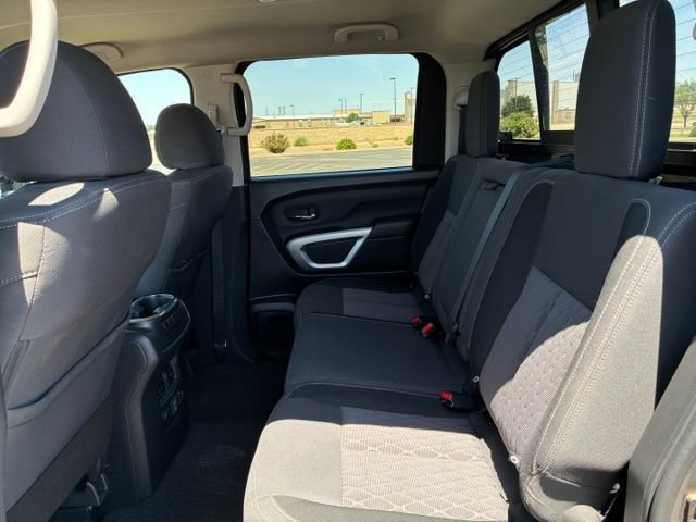Certified 2024 Nissan Titan SV w/ SV Convenience Package RWD image 17