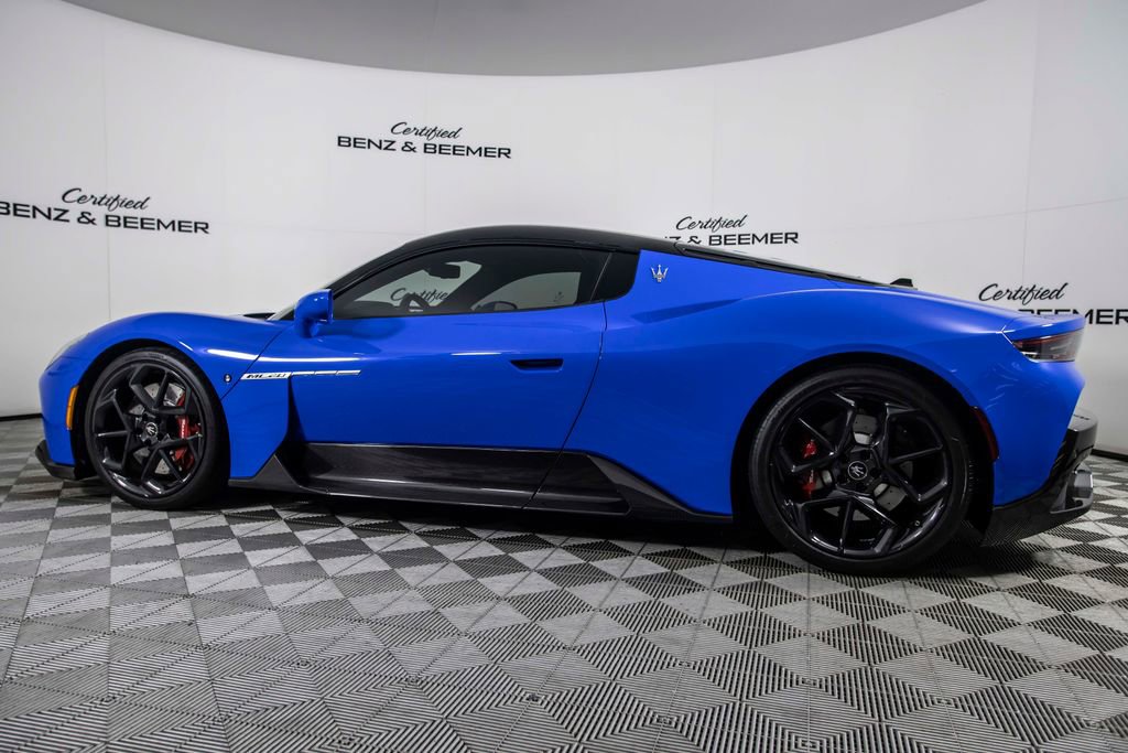 Used 2022 Maserati MC20 Coupe RWD image 11