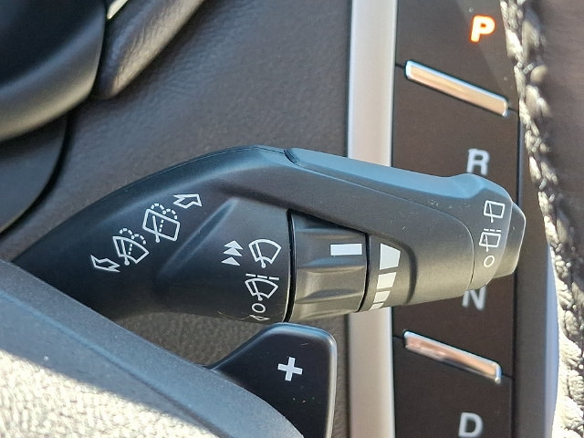 Used 2018 Lincoln MKC Select w/ Select Plus Package FWD image 27