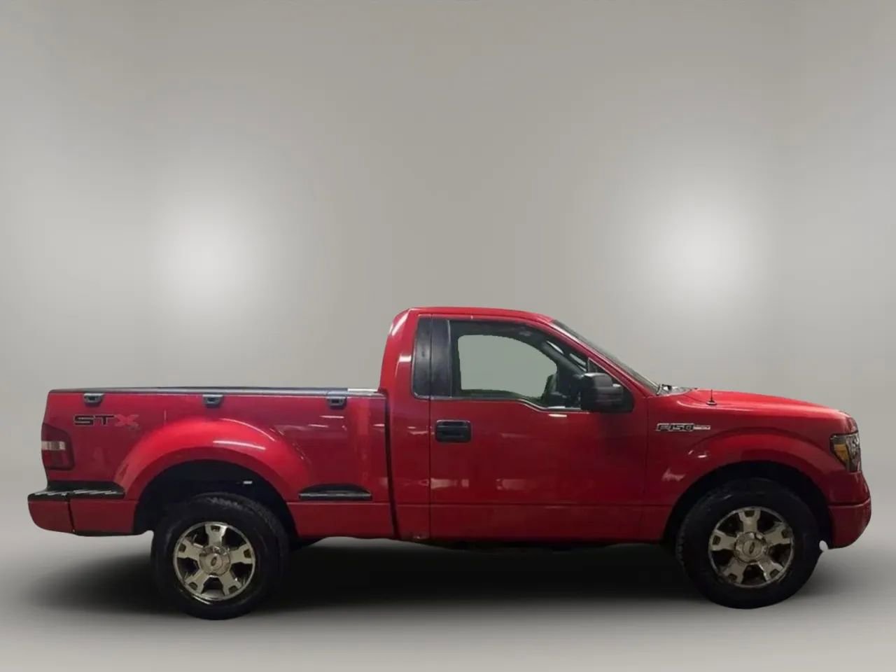 Used 2009 Ford F150 STX image 2