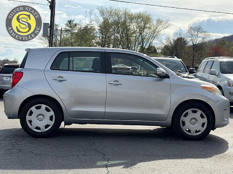 Used 2008 Scion xD image 7
